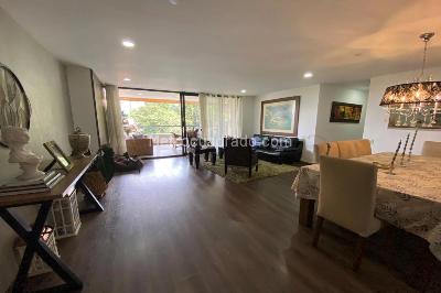 Apartamento en venta en Loma De Las Brujas, Envigado · foto 2 de 18
