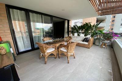 Apartamento en venta en Loma De Las Brujas, Envigado · foto 4 de 18
