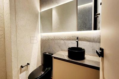 Apartamento de 2 alcobas en venta en El Poblado, Medellín, 240 m² · foto 10 de 13