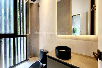 Apartamento de 2 alcobas en venta en El Poblado, Medellín, 240 m² · foto 13 de 13