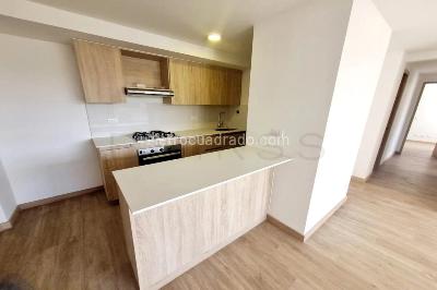 Apartamento de 3 alcobas en venta en El Porvenir, Rionegro, 68 m² · foto 3 de 9