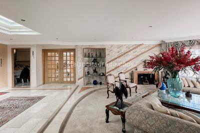 Apartamento de 4 alcobas en venta en La Carolina, Bogotá, 377 m² · foto 2 de 20