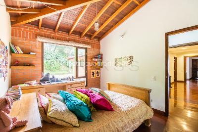 Casa de 3 alcobas en venta en La Catedral, Envigado, 260 m² · foto 15 de 20