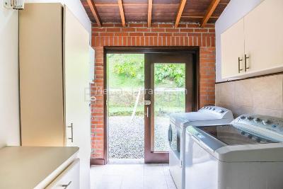 Casa de 3 alcobas en venta en La Catedral, Envigado, 260 m² · foto 17 de 20