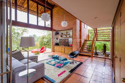Casa de 3 alcobas en venta en Loma Del Ecobero, Envigado, 450 m² · foto 7 de 20