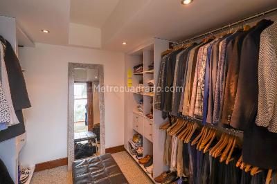 Casa de 3 alcobas en venta en Loma Del Ecobero, Envigado, 450 m² · foto 13 de 20