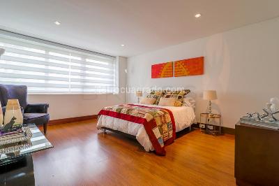 Casa de 3 alcobas en venta en Loma Del Ecobero, Envigado, 450 m² · foto 16 de 20