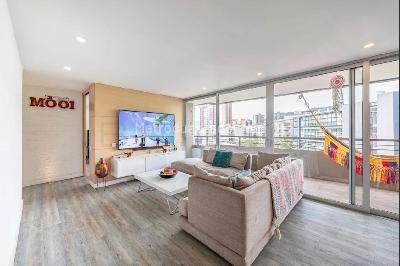 Apartamento en arriendo en El Poblado, Medellín · foto 2 de 17