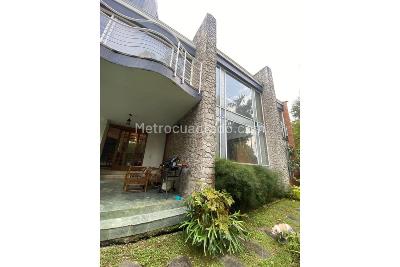 Casa de 3 alcobas en venta en La Calera, Medellín, 344 m² · foto 6 de 20
