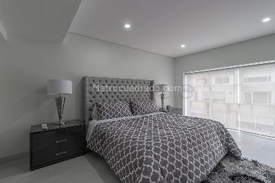 Apartamento en arriendo en Chico Reservado, Bogotá · foto 10 de 15