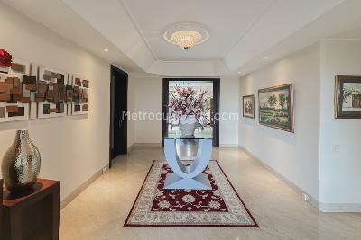 Apartamento de 3 alcobas en arriendo en Usaquen, Bogotá, 289 m² · foto 4 de 20