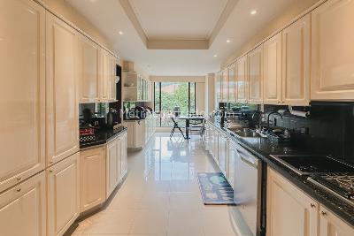Apartamento de 3 alcobas en arriendo en Usaquen, Bogotá, 289 m² · foto 9 de 20