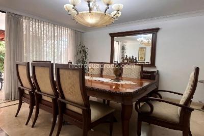 Casa de 4 alcobas en venta en San Lucas, Medellín, 289 m² · foto 5 de 20