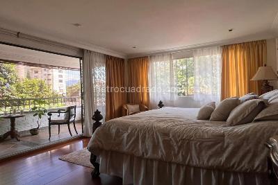 Casa de 4 alcobas en venta en San Lucas, Medellín, 289 m² · foto 19 de 20