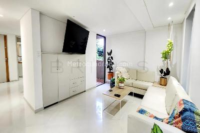 Apartamento de 3 alcobas en venta en El Poblado, Medellín, 160 m² · foto 3 de 13