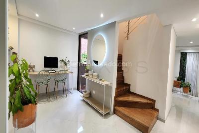 Apartamento de 3 alcobas en venta en El Poblado, Medellín, 160 m² · foto 8 de 13