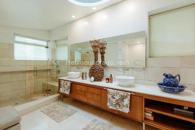 Casa de 4 alcobas en venta en Los Balsos, Medellín, 593 m² · foto 15 de 15
