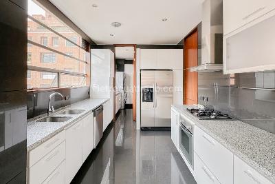 Apartamento en venta en Chico Reservado, Bogotá · foto 4 de 20
