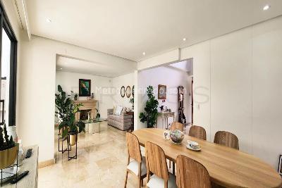 Casa de 3 alcobas en venta en El Poblado, Medellín, 446 m² · foto 3 de 18
