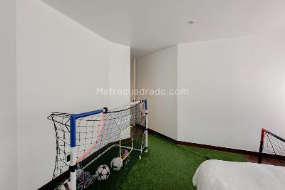Apartamento en venta en El Refugio, Bogotá · foto 14 de 20