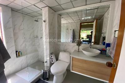 Casa de 3 alcobas en venta en Benedictinos, Envigado, 391 m² · foto 19 de 20