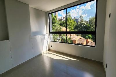 Apartamento de 3 alcobas en venta en El Poblado, Medellín, 230 m² · foto 14 de 15