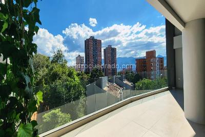 Apartamento de 3 alcobas en venta en El Poblado, Medellín, 230 m² · foto 5 de 15