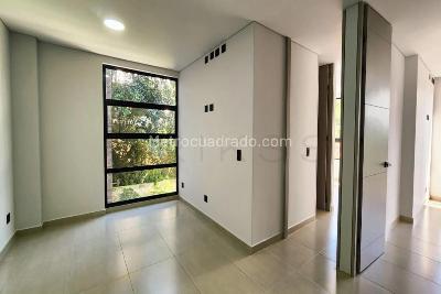 Apartamento de 3 alcobas en venta en El Poblado, Medellín, 230 m² · foto 8 de 15