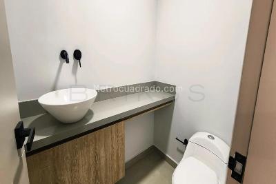 Apartamento de 3 alcobas en venta en El Poblado, Medellín, 230 m² · foto 9 de 15