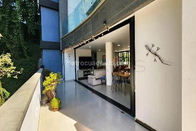 Apartamento de 3 alcobas en venta en El Poblado, Medellín, 250 m² · foto 7 de 17