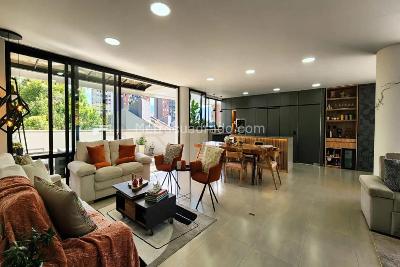 Apartamento de 3 alcobas en venta en El Poblado, Medellín, 250 m² · foto 8 de 17