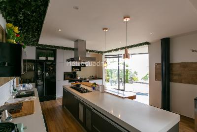 Casa de 3 alcobas en venta en Altos Del Poblado, Medellín, 412 m² · foto 7 de 20