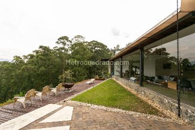 Casa de 3 alcobas en venta en Altos Del Poblado, Medellín, 412 m² · foto 20 de 20