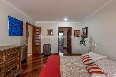 Apartamento de 4 alcobas en arriendo en Chico Norte, Bogotá, 380 m² · foto 10 de 20