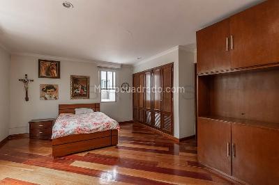 Apartamento de 4 alcobas en arriendo en Chico Norte, Bogotá, 380 m² · foto 12 de 20