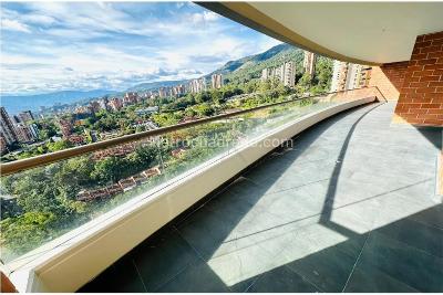 Apartamento de 4 alcobas en venta en El Poblado, Medellín, 403 m² · foto 4 de 20
