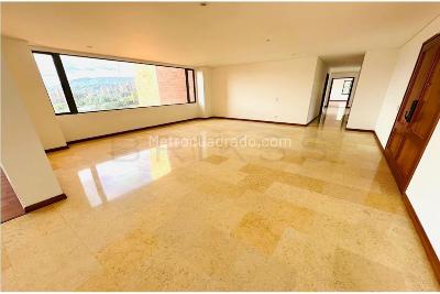 Apartamento de 4 alcobas en venta en El Poblado, Medellín, 403 m² · foto 13 de 20