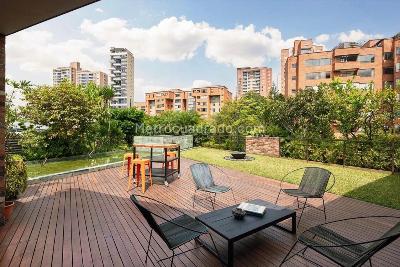 Apartamento de 3 alcobas en venta en El Poblado, Medellín, 474 m² · foto 11 de 12