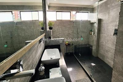 Apartamento en venta en El Poblado, Medellín · foto 18 de 19