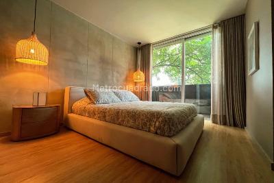 Apartamento de 2 alcobas en venta en El Poblado, Medellín, 113 m² · foto 6 de 14