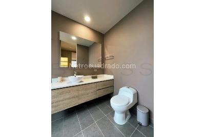 Apartamento de 2 alcobas en venta en El Poblado, Medellín, 113 m² · foto 10 de 14