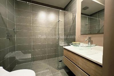 Apartamento de 2 alcobas en venta en El Poblado, Medellín, 113 m² · foto 14 de 14