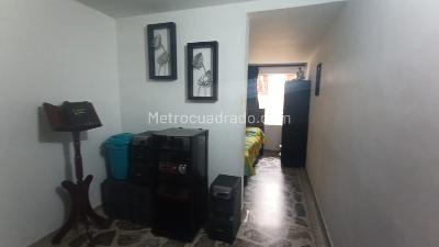 Apartamento en venta en Viviendas Del Sur, Itagüí · foto 8 de 17