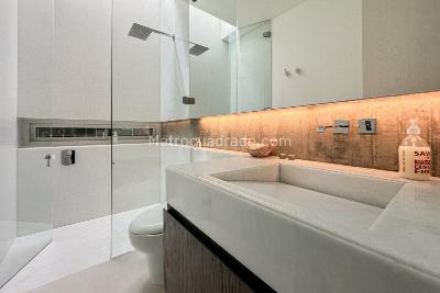 Casa de 5 alcobas en venta en Cerros De Niza, Bogotá, 898 m² · foto 15 de 20