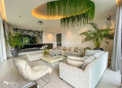 Casa de 4 alcobas en venta en Las Palmas, Medellín, 630 m² · foto 3 de 15