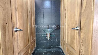 Apartamento en venta en Conquistadores, Medellín · foto 10 de 16