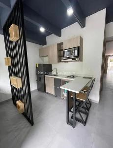 Apartaestudio en arriendo en La Floresta, Medellín, 35 m² · foto 2 de 5