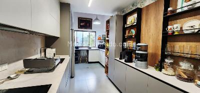 Apartamento de 3 alcobas en venta en El Poblado, Medellín, 240 m² · foto 4 de 20