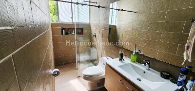 Casa de 3 alcobas en venta en El Esmeraldal, Envigado, 500 m² · foto 9 de 17