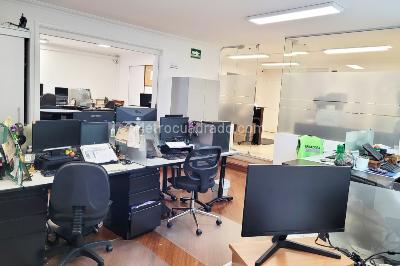 Casa en venta en Santa Paula, Bogotá · foto 2 de 16